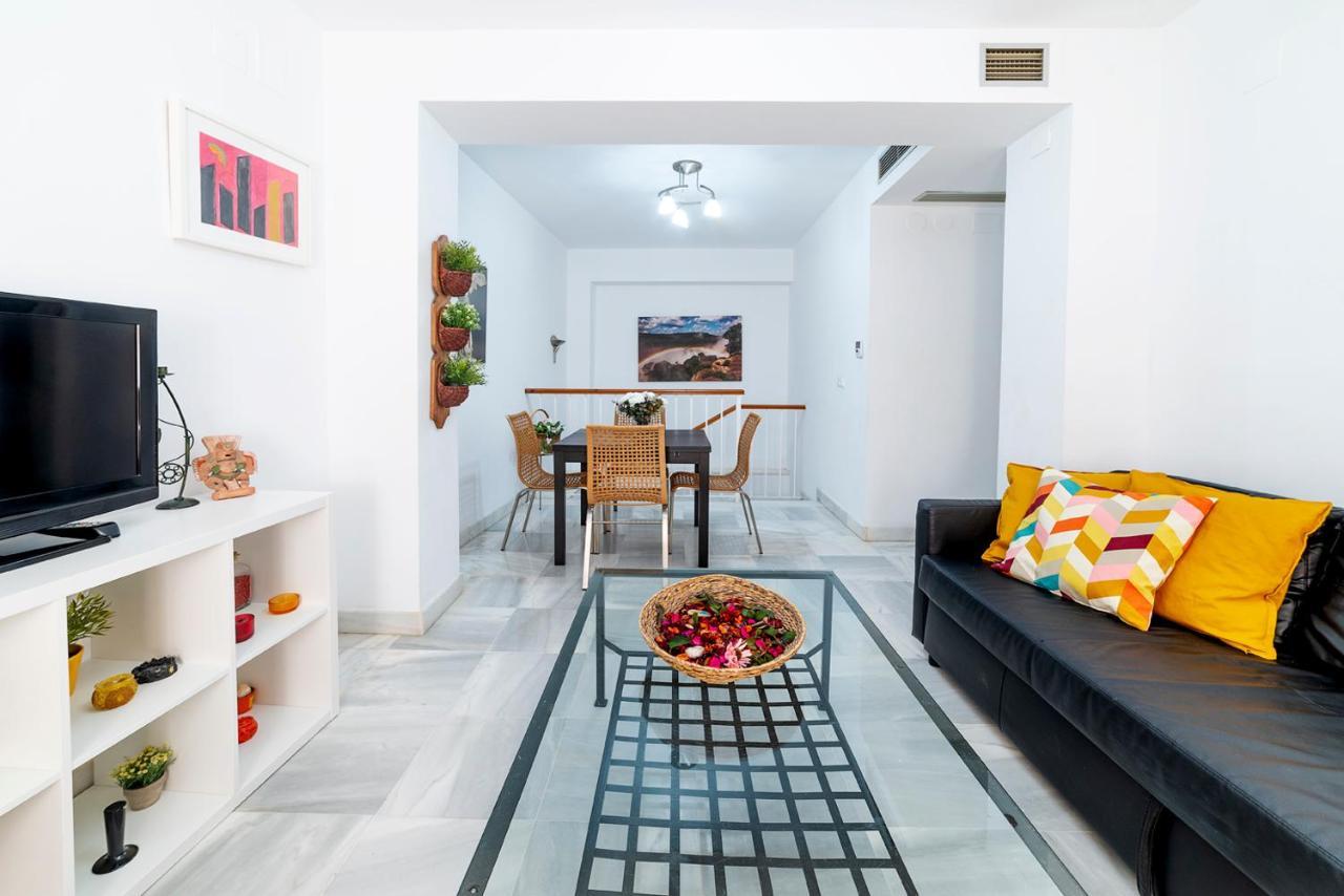 Alohamundi Almansa Apartment Seville Exterior photo