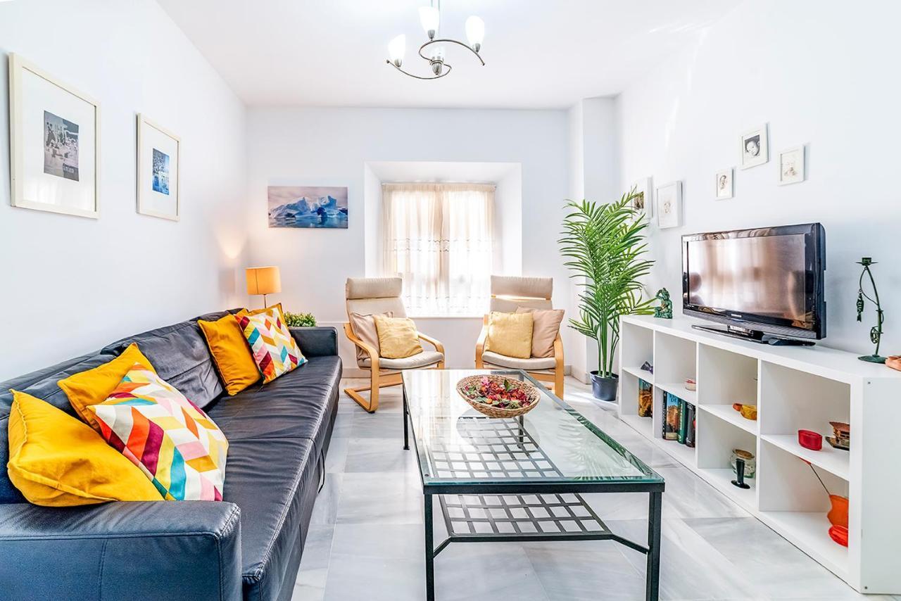 Alohamundi Almansa Apartment Seville Exterior photo