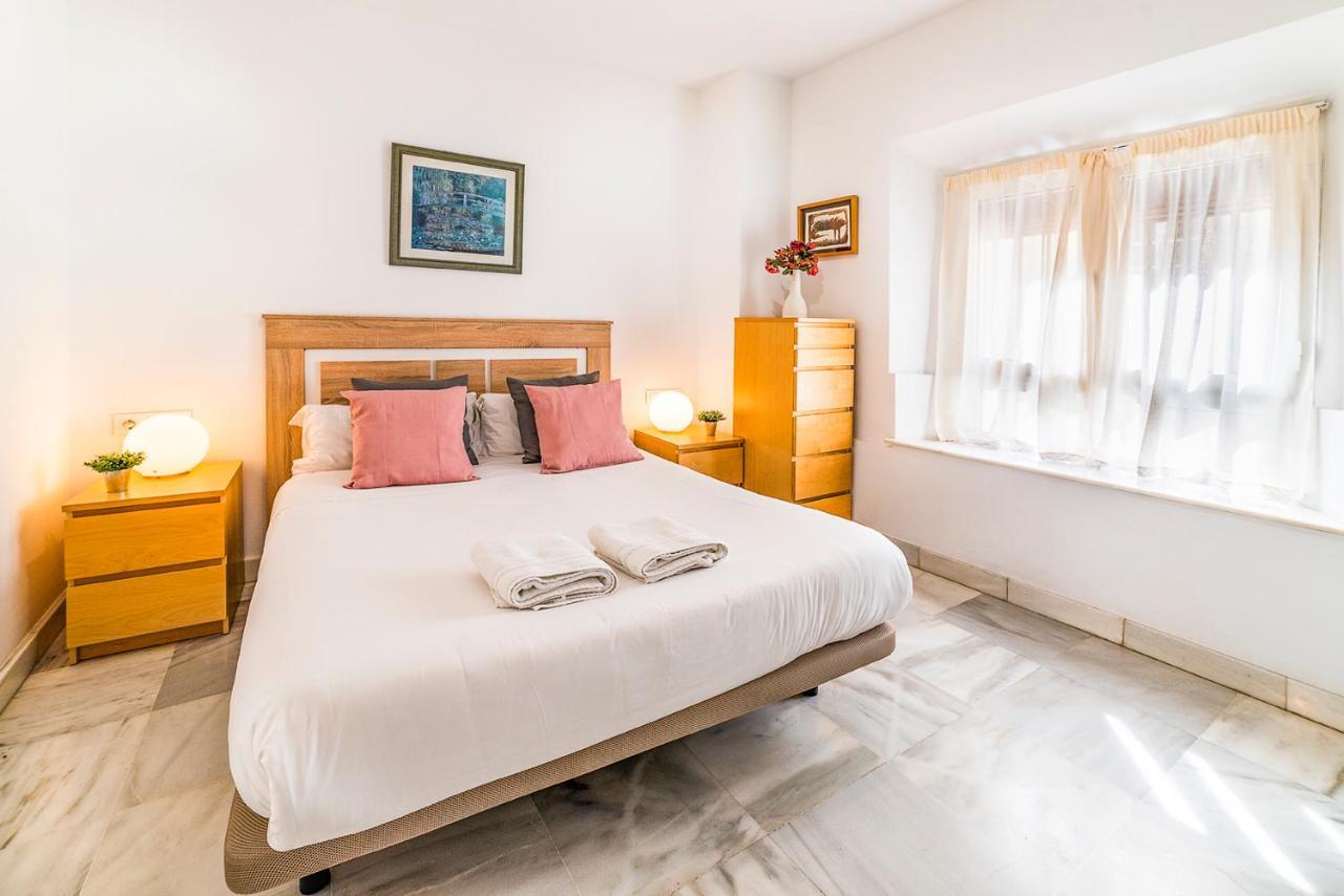 Alohamundi Almansa Apartment Seville Exterior photo